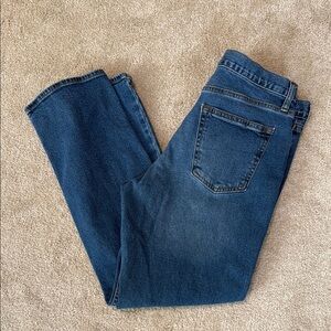Old Navy Men's Straight Jeans in Deep Blue